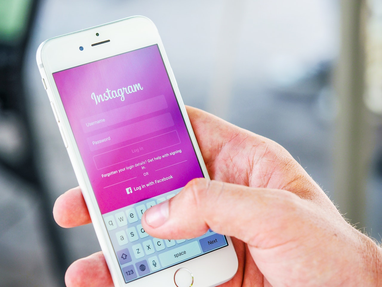 Convert Your Instagram Followers into Leads for Your Business