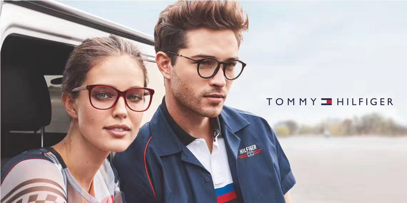discovering-outdoors-with-tommy-hilfiger-glasses